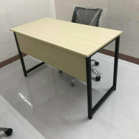Bàn Văn Phòng Làm Việc Có Yếm Che - BLV10