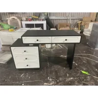Bàn Trang Điểm Thiết Kế Đơn Giản Nhiều Ngăn - BTD46