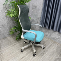 Ghế Xoay Văn Phòng Lưng Lưới Xanh Có Kê Chân Thư Giãn – GX78