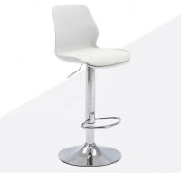 Ghế Bar Nhựa Mặt Nệm Xoay 360 Độ - QB31