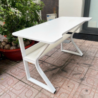 Bàn Làm Việc Gaming Chân K Uốn Có Kệ - BLV110