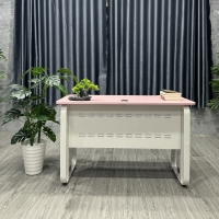 Bàn Làm Việc Có Yếm Chân Sắt Nhập Khẩu - BLV111