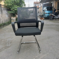 Ghế Văn Phòng Chân Quỳ Nhún Trắng Chỉ Ngang - GQ26