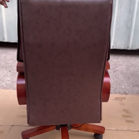 Ghế Giám Đốc Tay Gỗ Bọc Da Nâu - GGĐ31