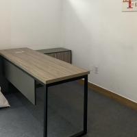 Bàn Làm Việc Góc L Có Yếm - BLV117