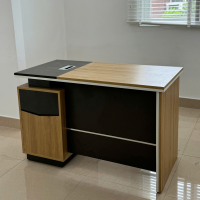 Bàn Giám Đốc Gỗ Công Nghiệp 120x60cm - BGĐ73