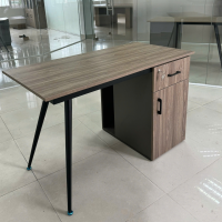 Bàn Làm Việc Chân Sắt Có Hộc - BLV120