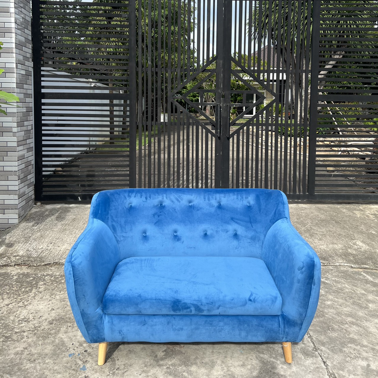 Sofa băng xanh nhung giá rẻ - SFB01