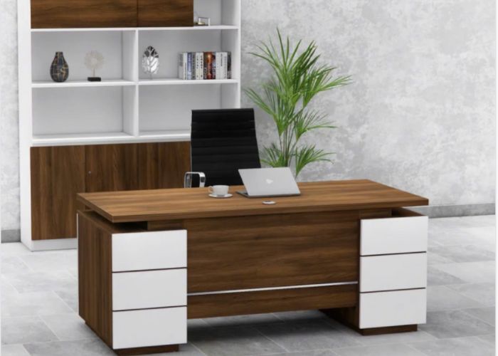 Mẫu bàn cho giám đốc kiểu truyền thống hợp với các lãnh đạo cấp cao