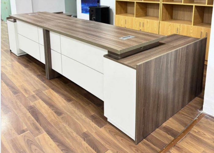 Bàn cho giám đốc 2 tầng 