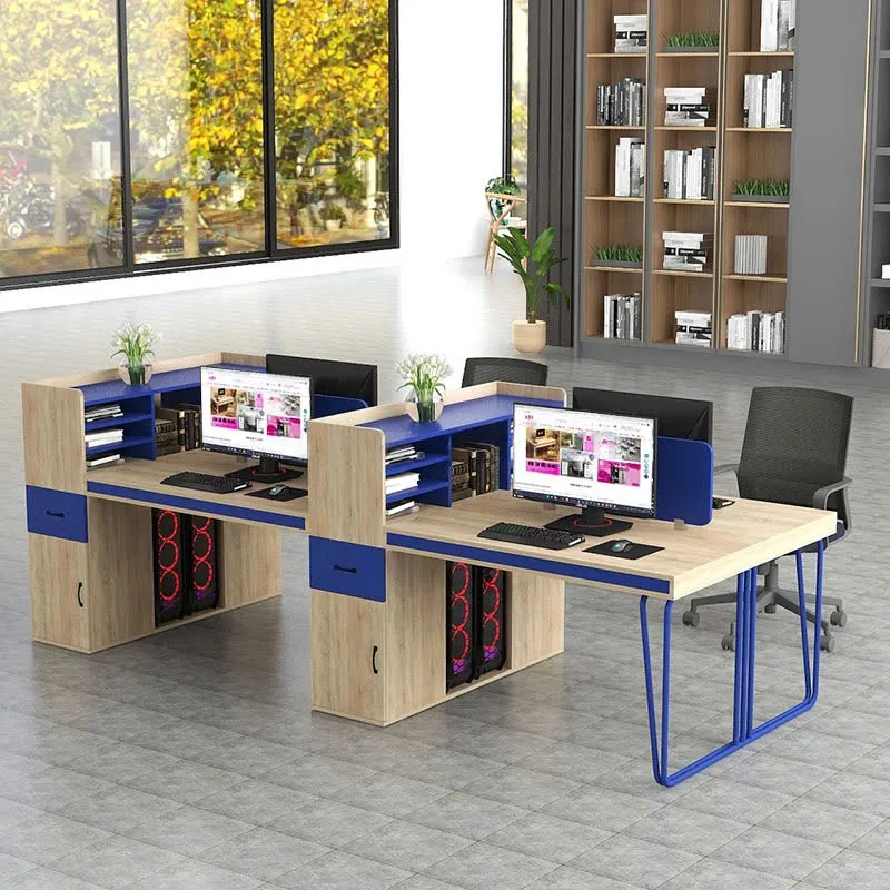 Cụm bàn làm việc 4 người có vách ngăn, chân sắt, tích hợp kệ tài liệu tiện dụng cho văn phòng hiện đại