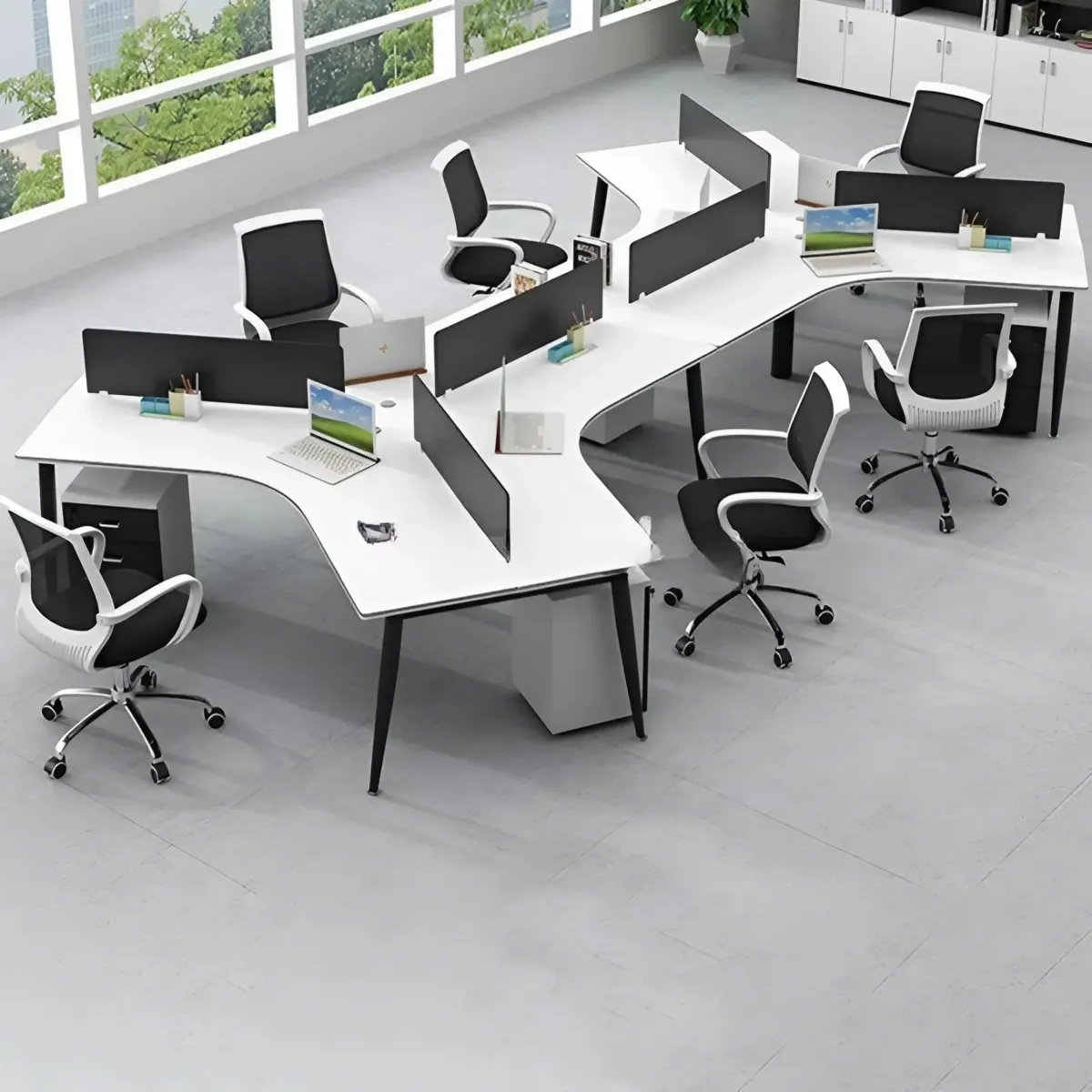 Cụm bàn làm việc 6 người kiểu dáng lượn sóng độc đáo, thiết kế sáng tạo giúp tối ưu diện tích và tăng hiệu quả giao tiếp nhóm.