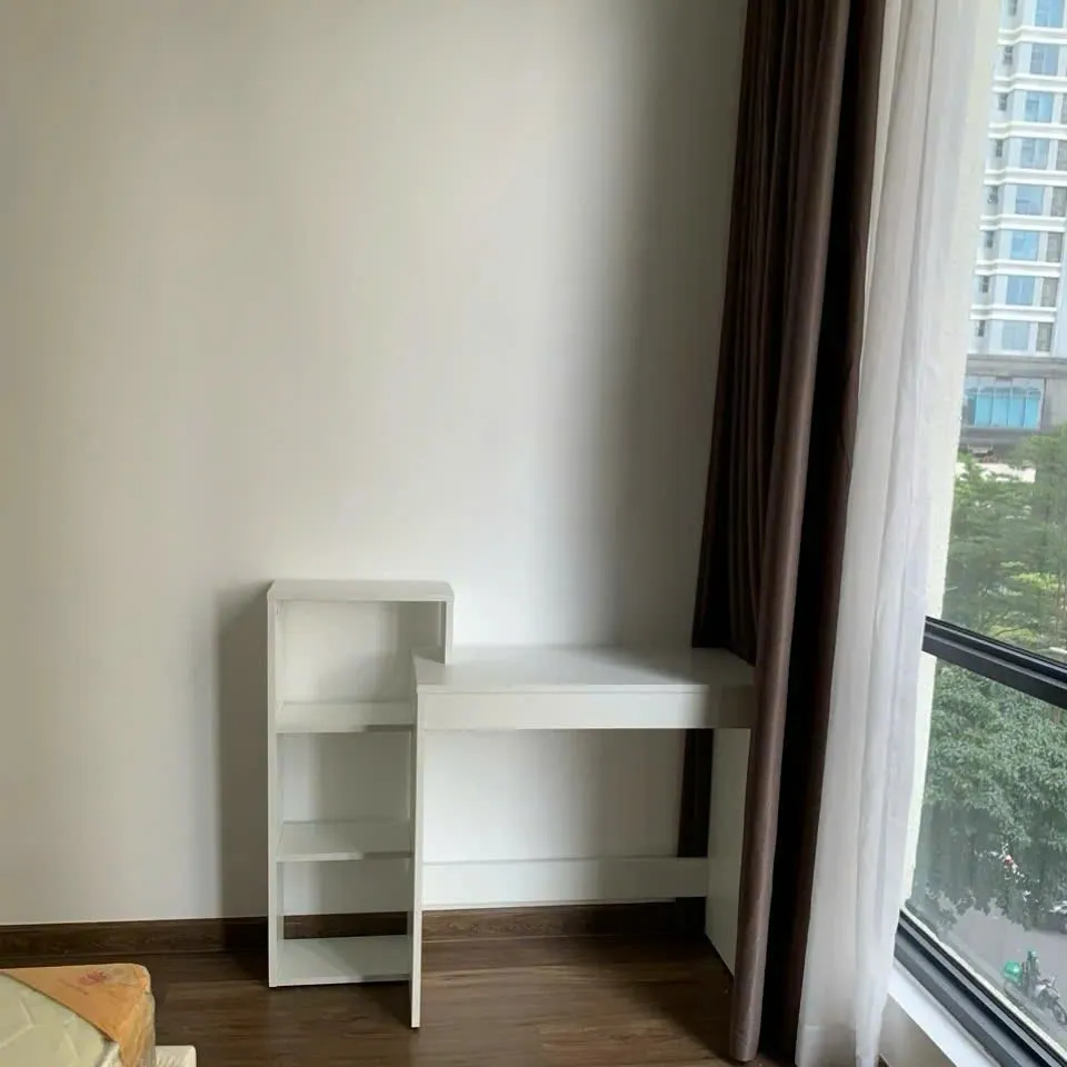 Bàn Làm Việc Gỗ Tối Giản 