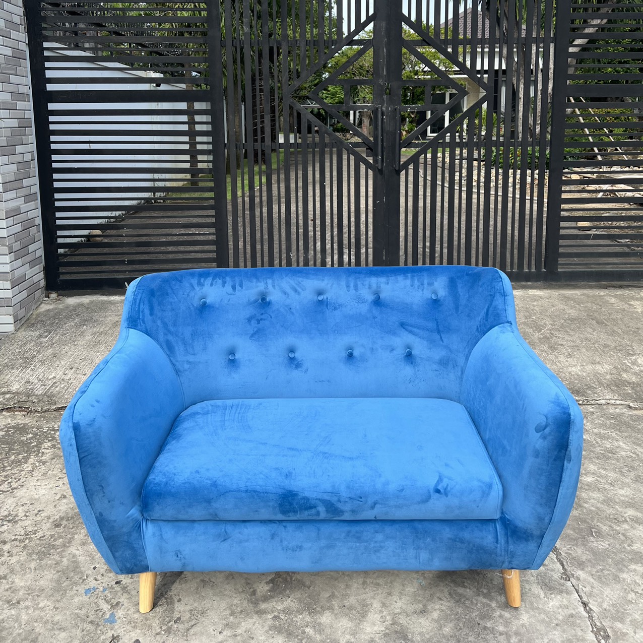 Sofa băng xanh nhung giá rẻ - SFB01