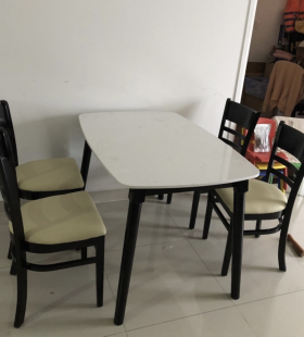 Bộ Bàn Ăn CaBin 4 Ghế Giả Đá Màu Đen - BGA5