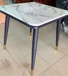 Bàn Ăn Mặt Đá Chân Núm Mạ Vàng - BA7