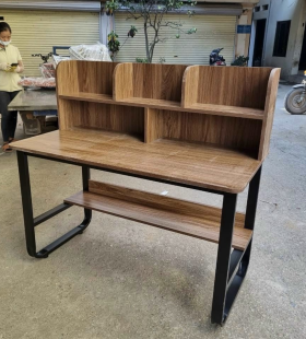 Bàn Làm Việc Chân U Có Kệ Sách Gỗ - BLV116