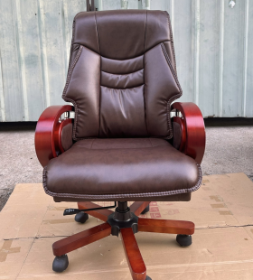 Ghế Giám Đốc Tay Gỗ Bọc Da Nâu - GGĐ31
