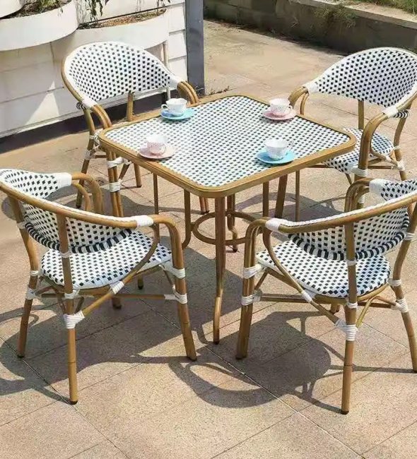 Bộ Bàn Ghế Sân Vườn Giả Mây 4 Người - SV56