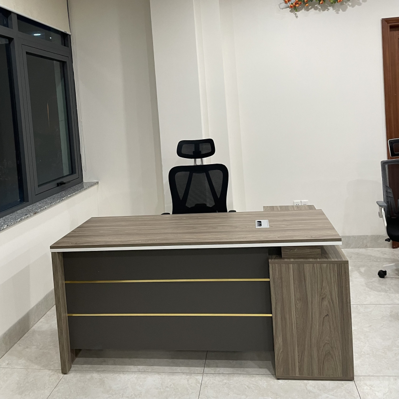 Bàn Giám Đốc Góc L Màu Nâu - BGĐ64