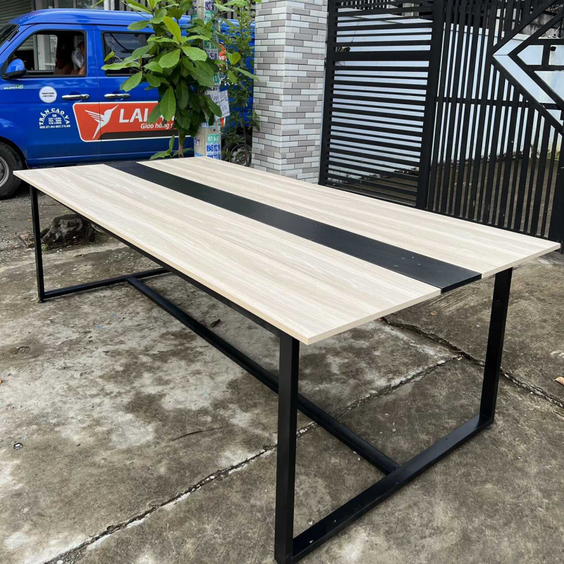 Bàn Họp Văn Phòng Chân Sắt 2m4 x 1m2 - BH5
