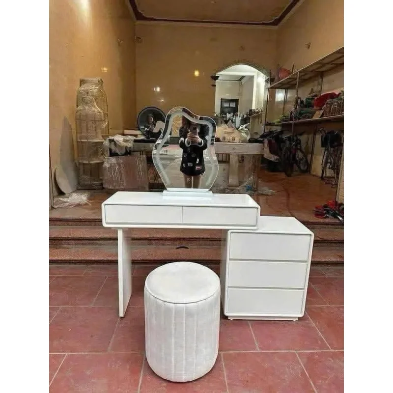 Bàn Trang Điểm Nhỏ Gọn Cho Phòng Ngủ Hiện Đại - BTD22