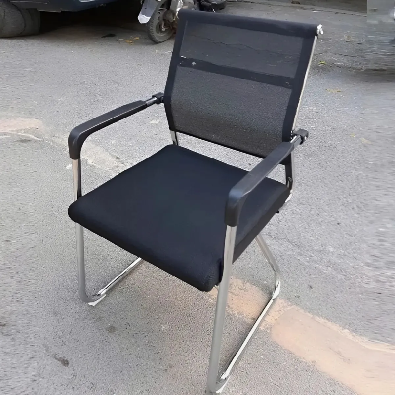 Ghế Phòng Họp Chân Quỳ Lưới Lưng Thấp - GQ2