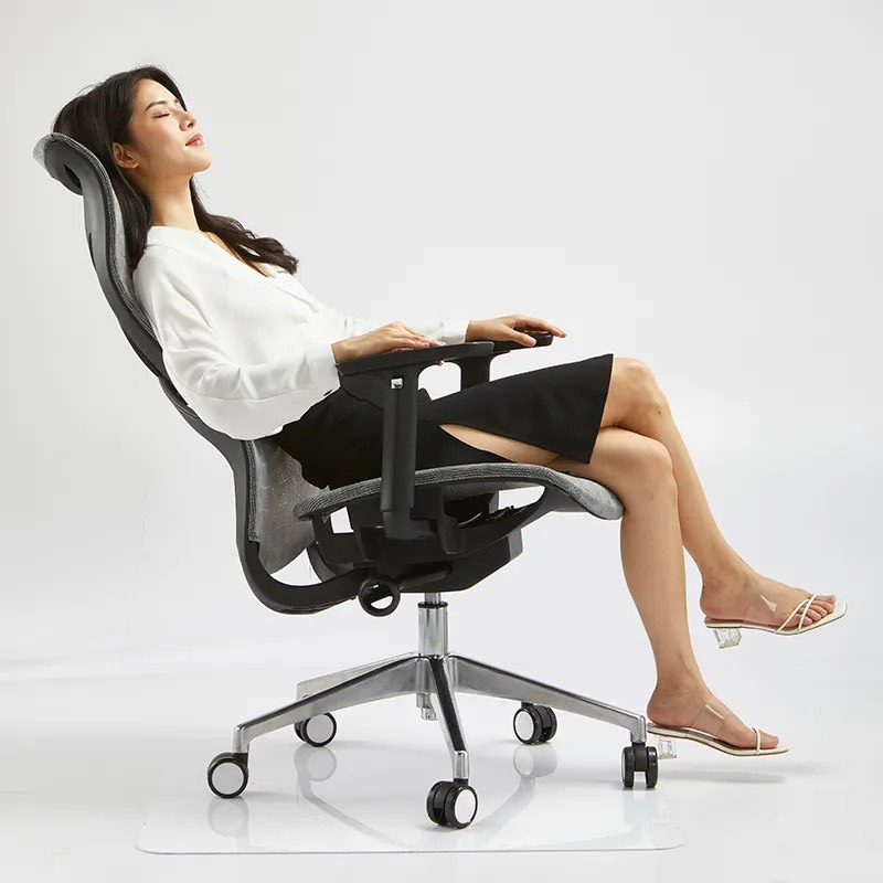 Ghế Xoay Văn Phòng Có Gác Chân Đa Năng - GX34