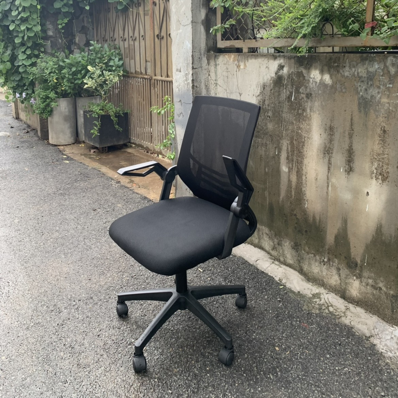 Ghế Xoay Văn Phòng Tay Gập Màu Đen - GX19