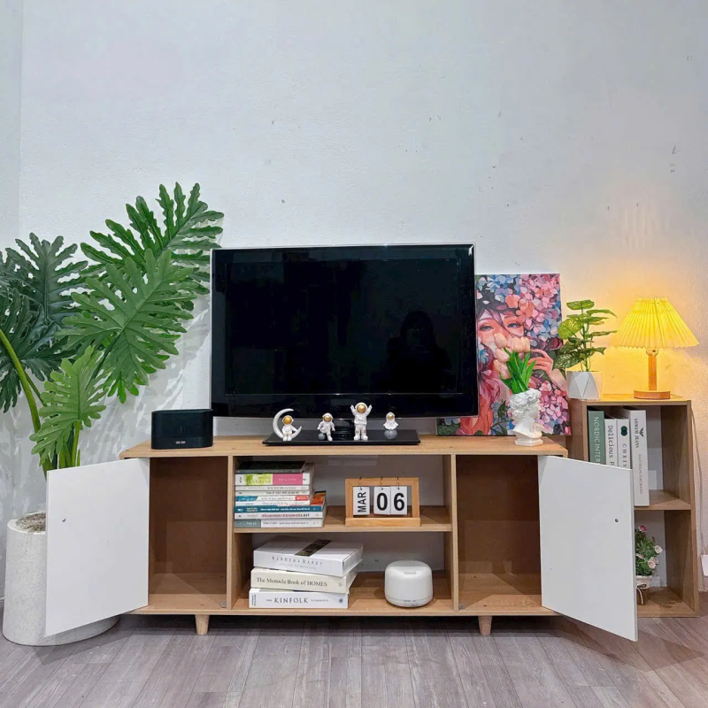 Kệ Tivi Gỗ 2 Cánh Mở Đa Năng Có Ngăn Kệ Trang Trí - KTV3