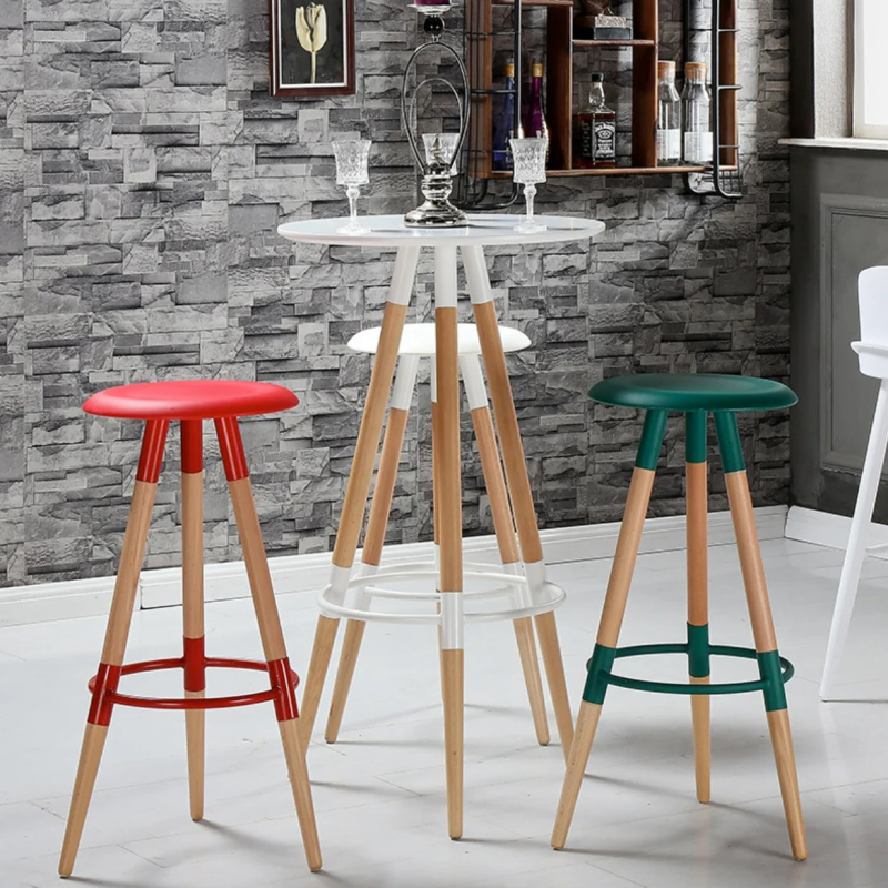 Ghế Bar 3 Chân Gỗ Mặt Nhựa - QB12