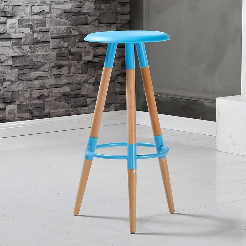Ghế Bar 3 Chân Gỗ Mặt Nhựa - QB12