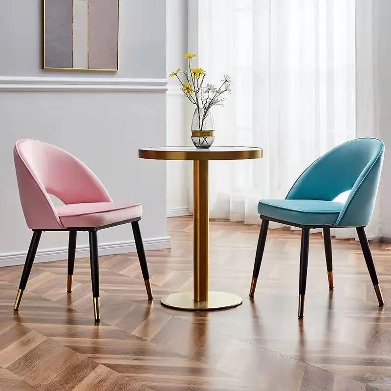 Ghế Ăn SAARINEN Chân Thép Mạ Vàng - GA47