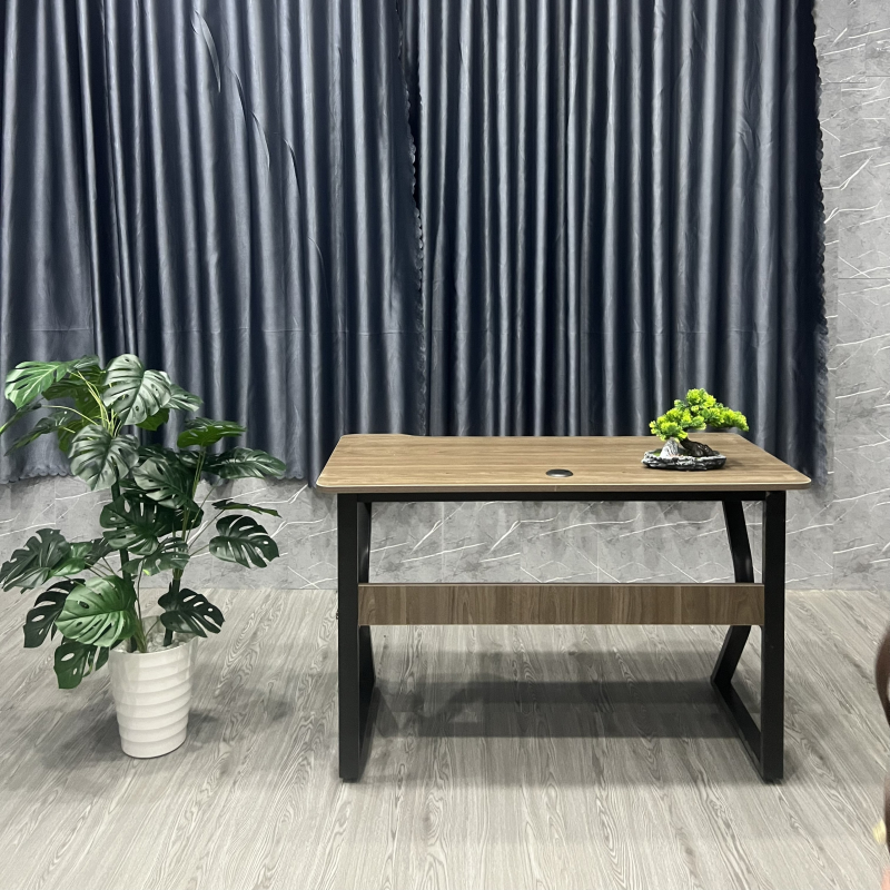 Bàn Làm Việc Gaming Chân K Uốn Có Kệ - BLV110