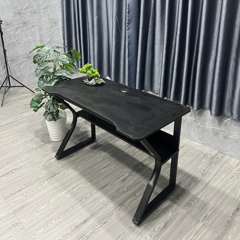 Bàn Làm Việc Gaming Chân K Uốn Có Kệ - BLV110