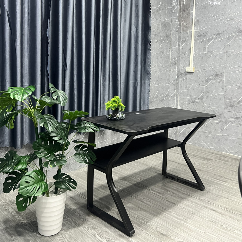 Bàn Làm Việc Gaming Chân K Uốn Có Kệ - BLV110