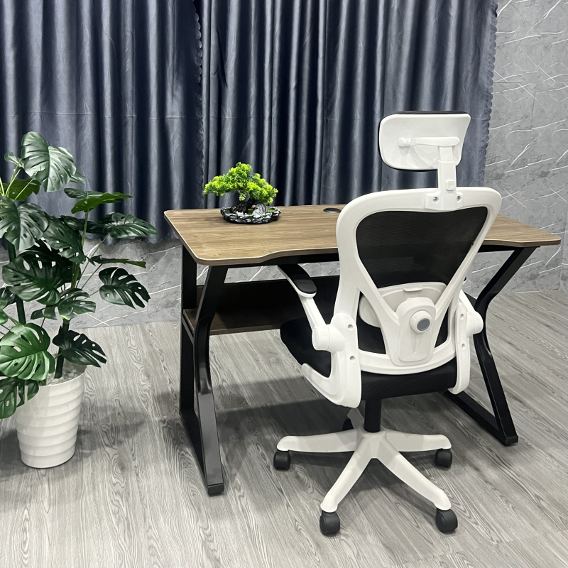 Bàn Làm Việc Gaming Chân K Uốn Có Kệ - BLV110