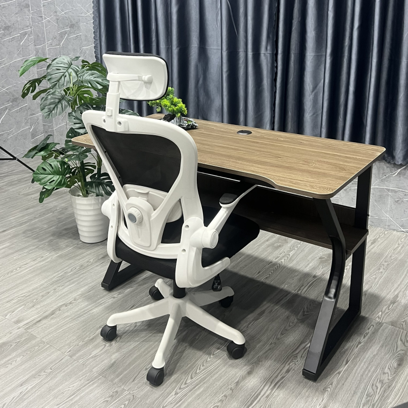 Bàn Làm Việc Gaming Chân K Uốn Có Kệ - BLV110