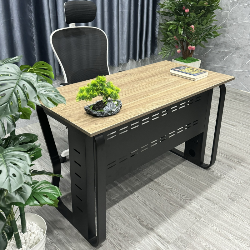 Bàn Làm Việc Chân Sắt Cao Cấp Nhập Khẩu - BLV112