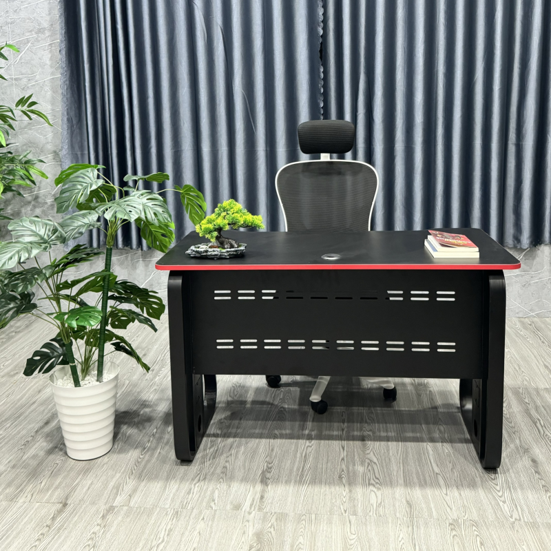Bàn Làm Việc Chân Sắt Nhập Khẩu Mặt Gaming - BLV113