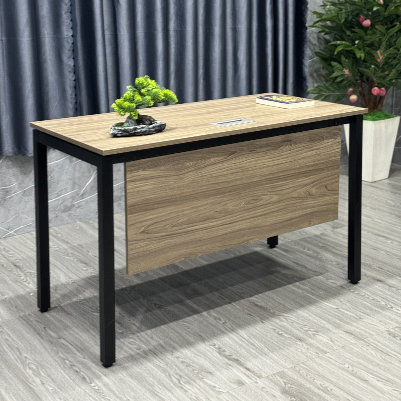 Bàn Làm Việc Chân Độc Lập Có Yếm - BLV117