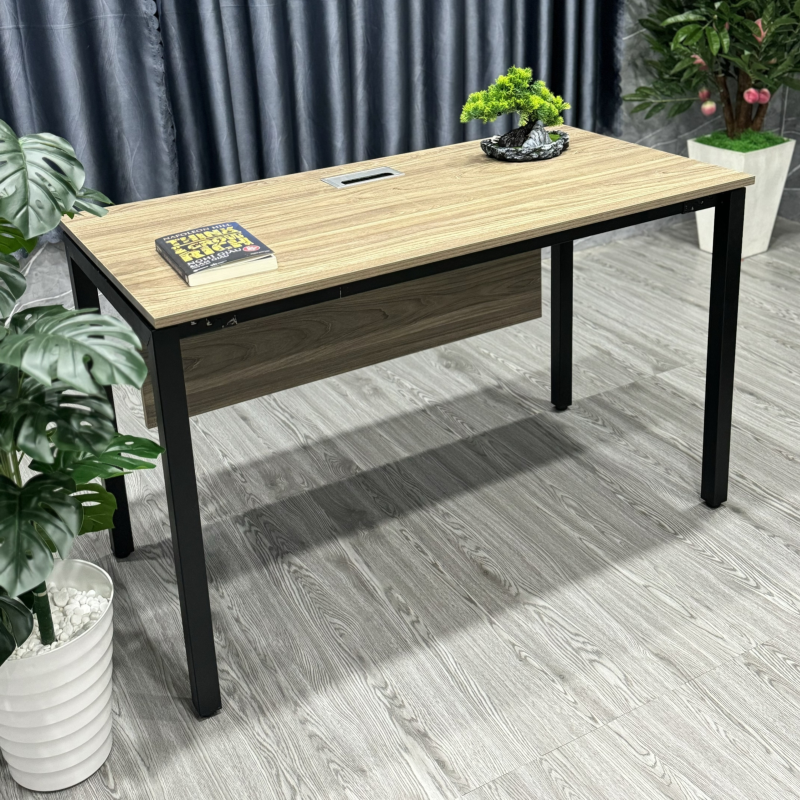 Bàn Làm Việc Chân Độc Lập Có Yếm - BLV117