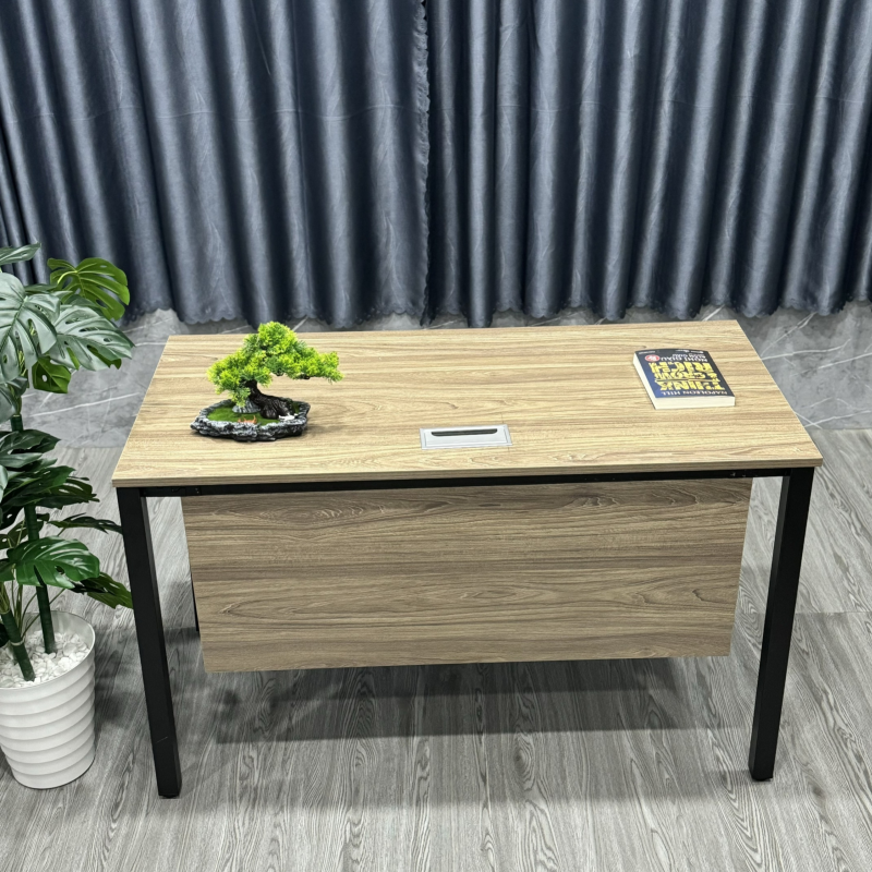 Bàn Làm Việc Chân Độc Lập Có Yếm - BLV117
