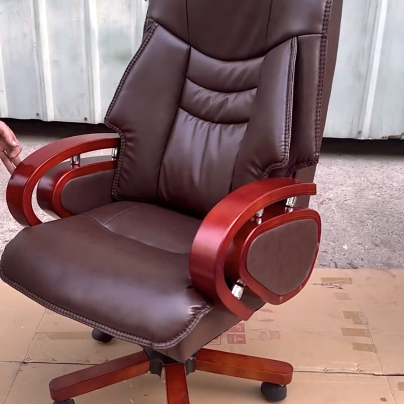 Ghế Giám Đốc Tay Gỗ Bọc Da Nâu - GGĐ31