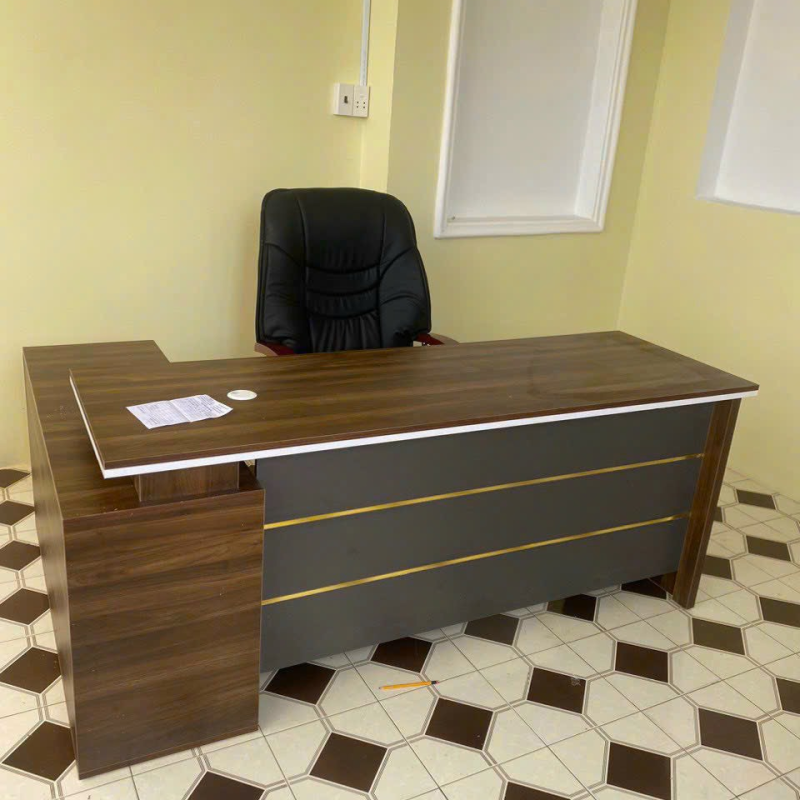 Bàn Giám Đốc Góc L Màu Nâu - BGĐ64