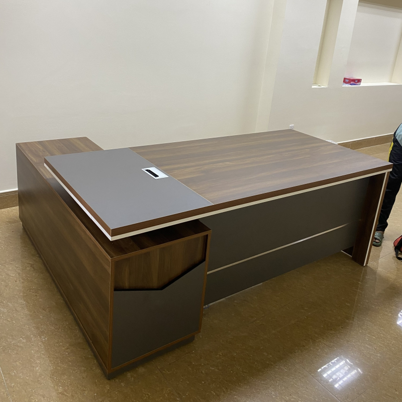 Bàn Giám Đốc Gỗ MDF Góc L 1m6x120 - BGĐ70