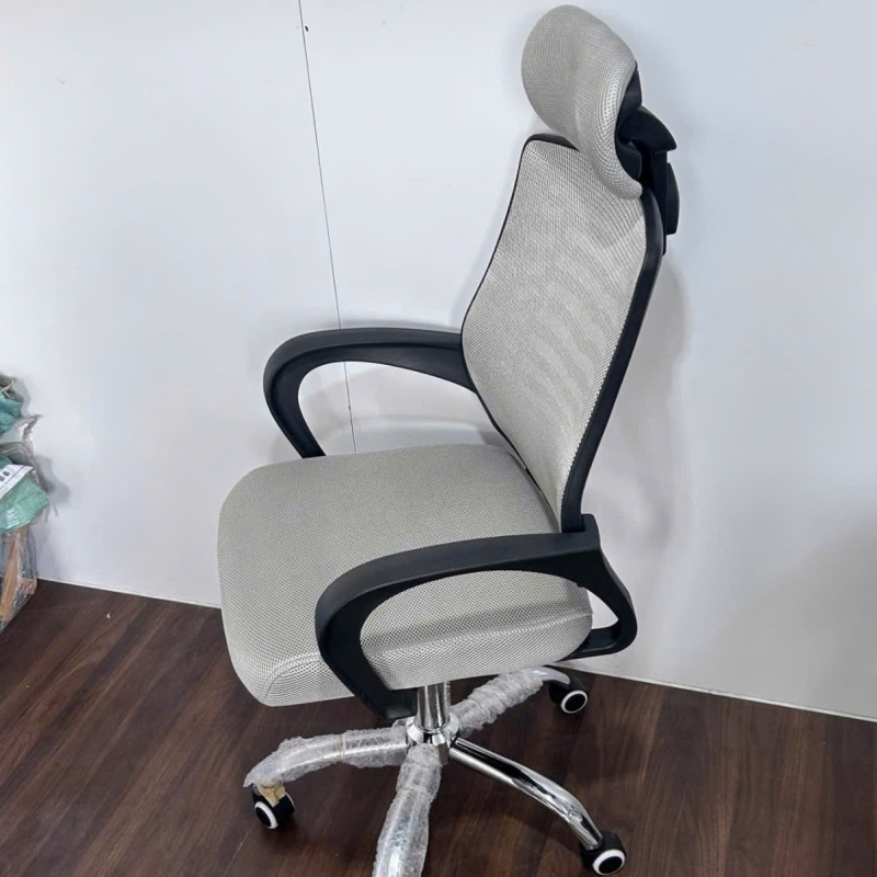 Ghế Xoay Văn Phòng Lưng Lưới Xám Tựa Đầu Êm Ái - GX87